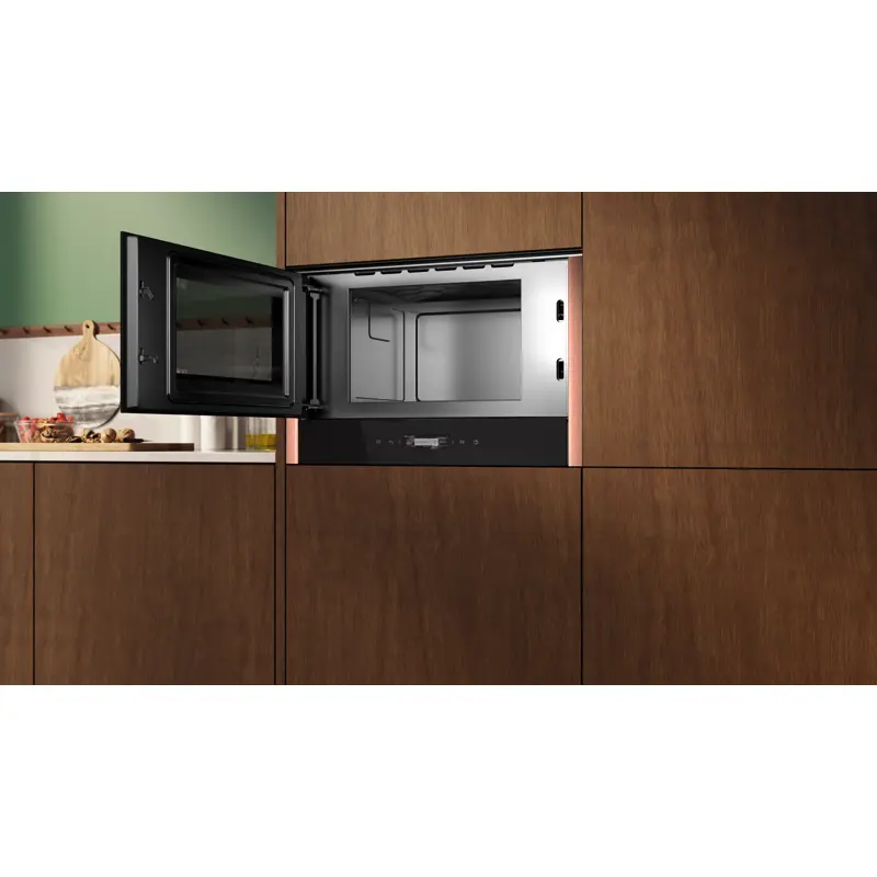 NEFF NR9WR21Y1